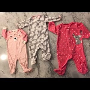 3 Pack Carter’s Infant Girls fleece footed Pajamas